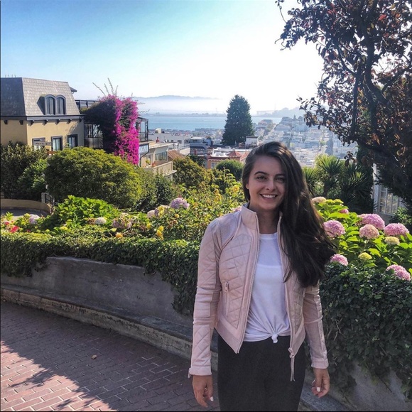 MEET THE POSHER! - Picture 4 of 5